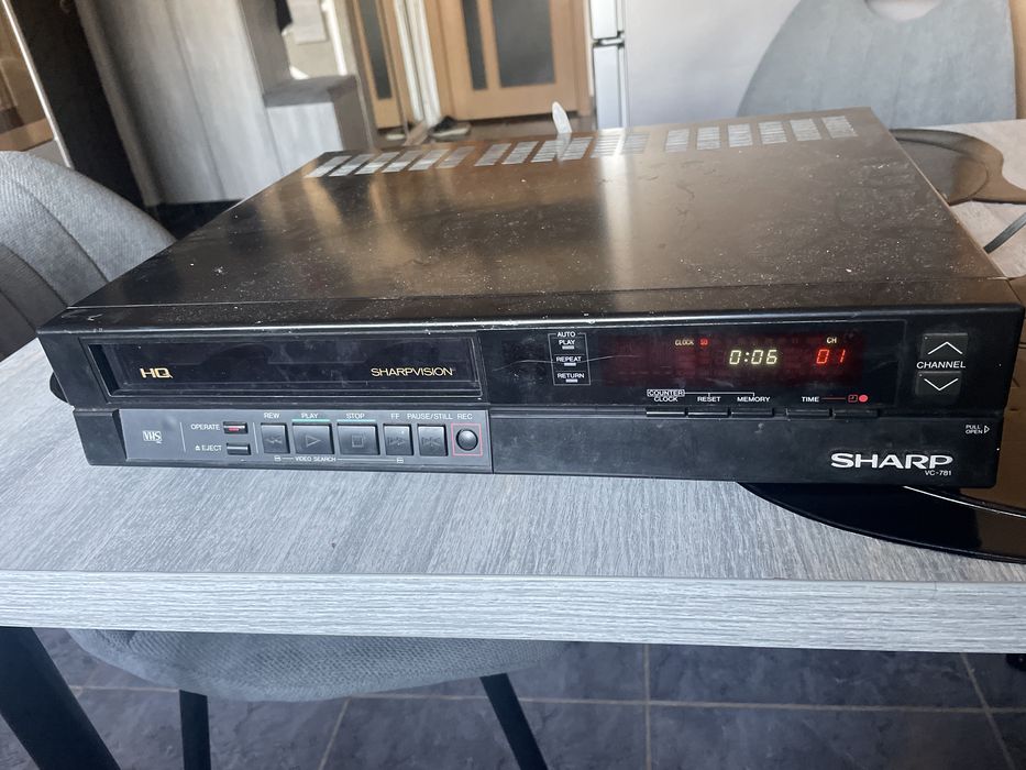 Video recorder SHARP