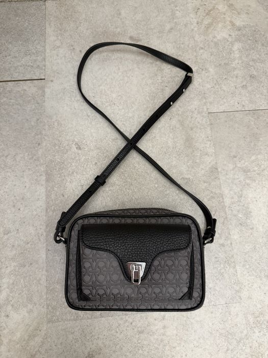 Малка чанта coccinelle