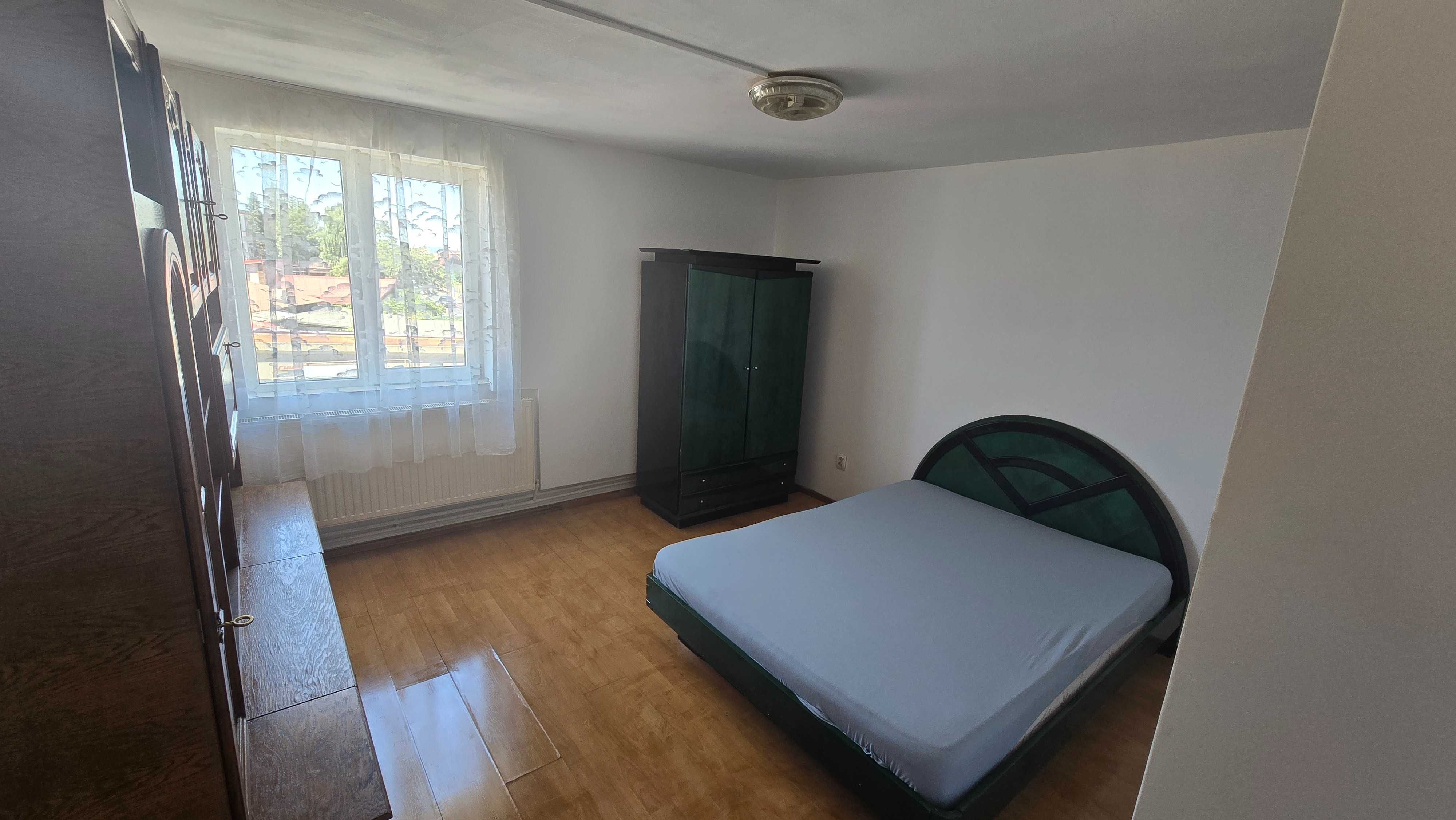 Închiriez apartament cu 2 camere mobilat, 80mp,strada Agricultorilor 1