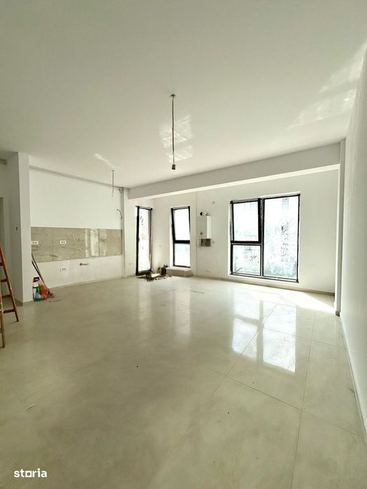 Apartament cu 2 camere in spate la Hotel IQ