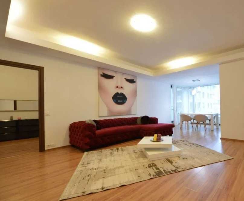 Дава се под наем Тристаен апартамент в Пловдив, Център - 88 кв.м за 285.6 € - Снимка #4