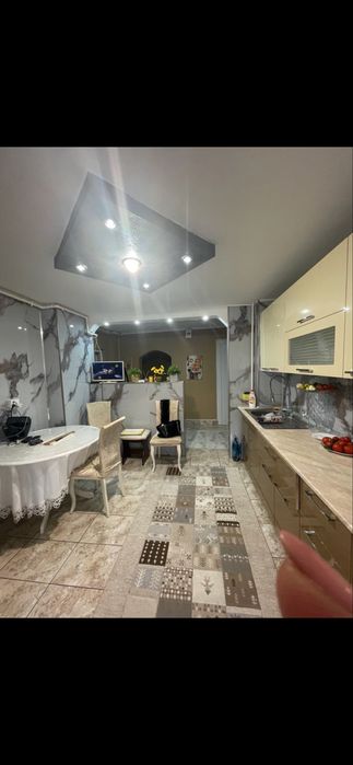 De vanzare apartament