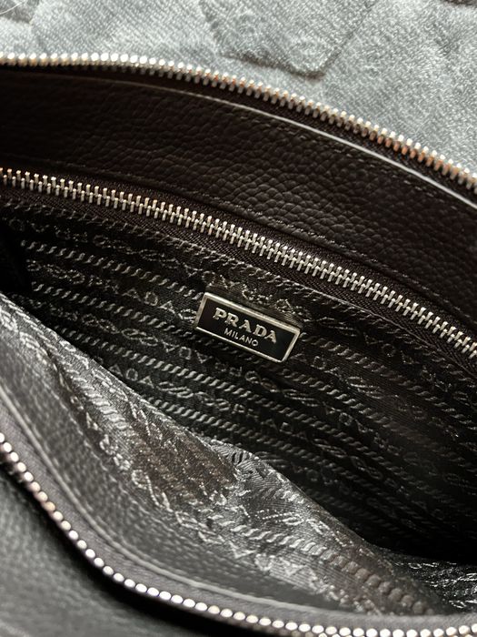 Мъжки модерен клъч prada