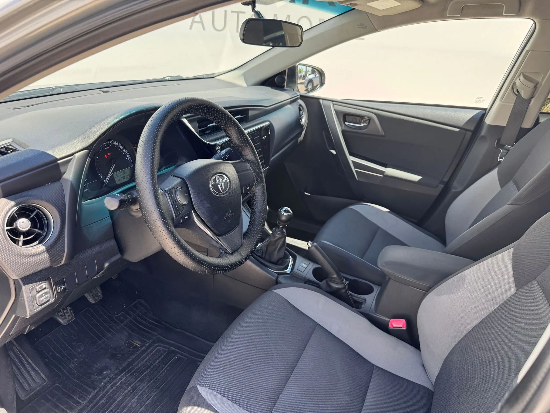 Toyota Auris Masina Personala/Consum Redus/Posibilitate Rate Fara Avanns/Credit