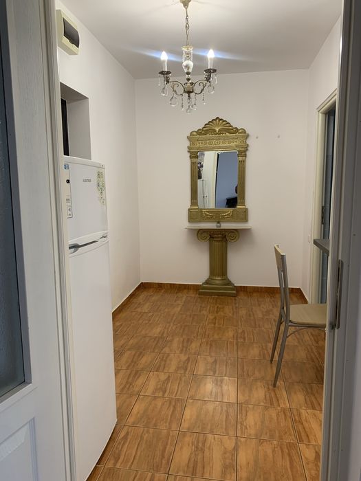 Vand apartament 1 camera