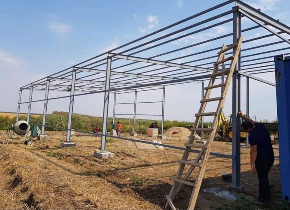 Vand hala metalica 7x15x4 din profil IPE140 cu teava pe acoperis
Struc