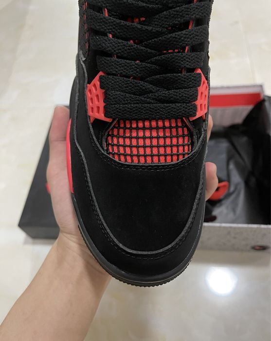 Air Jordan 4 Retro Red Thunder