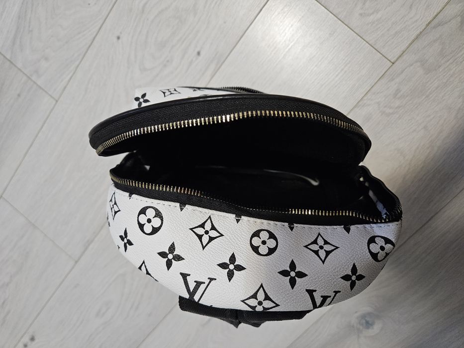 Ghiozdan dama elegant - model inspirat de Louis Vuitton