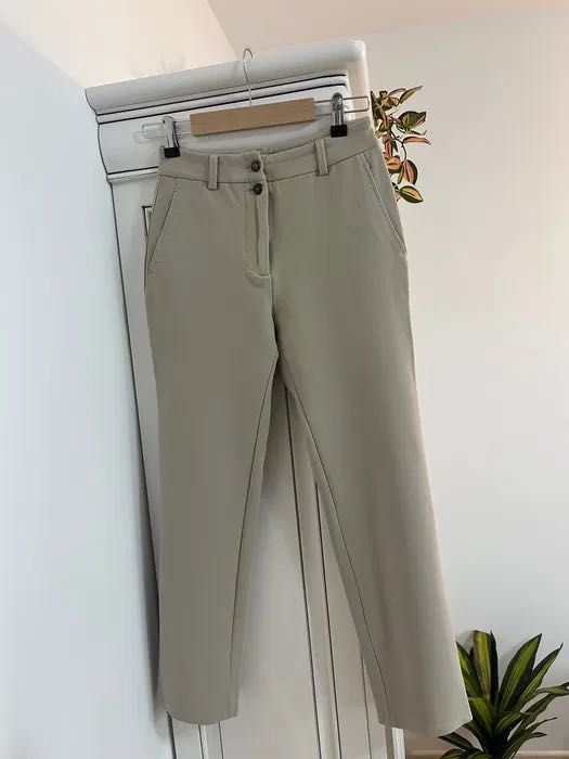 Vând pantaloni Massimo Dutti/34 XS