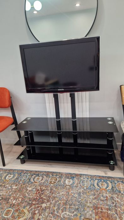 Срочно продаётся подставка под телевизор