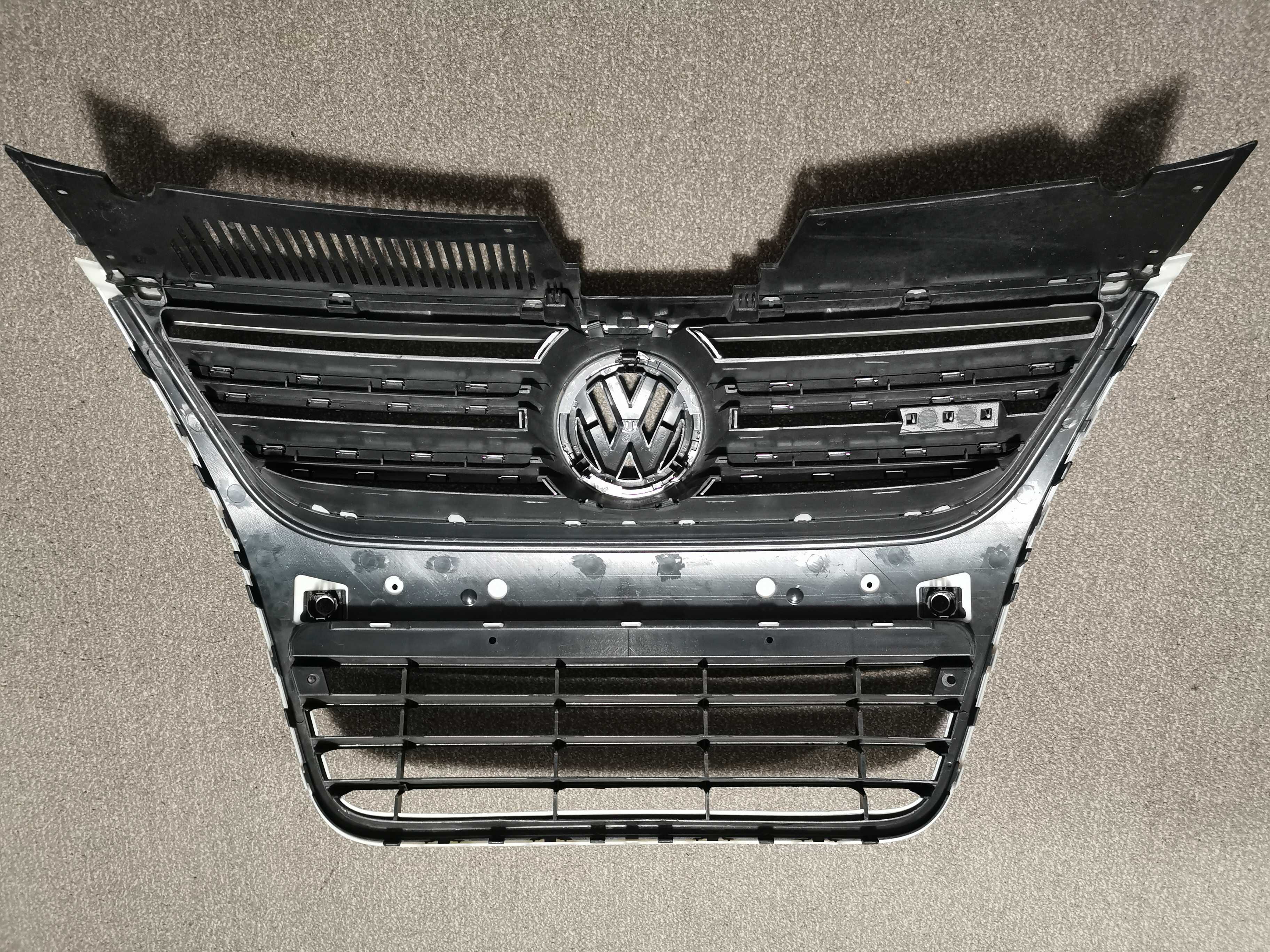 grila vw passat b6 r36 cu emblema originala cu loc de senzori