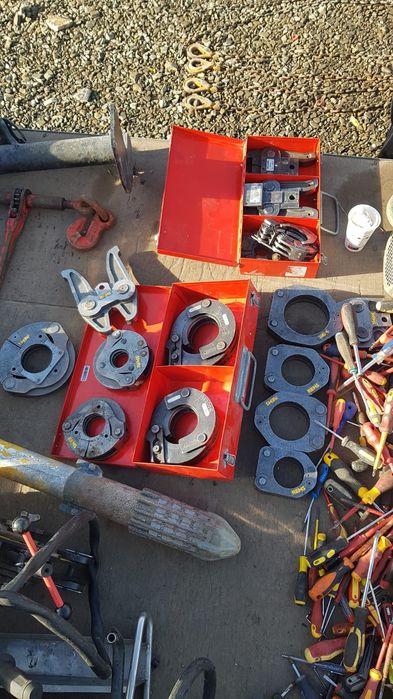 Alpha AKKU Compact electrohidraulic