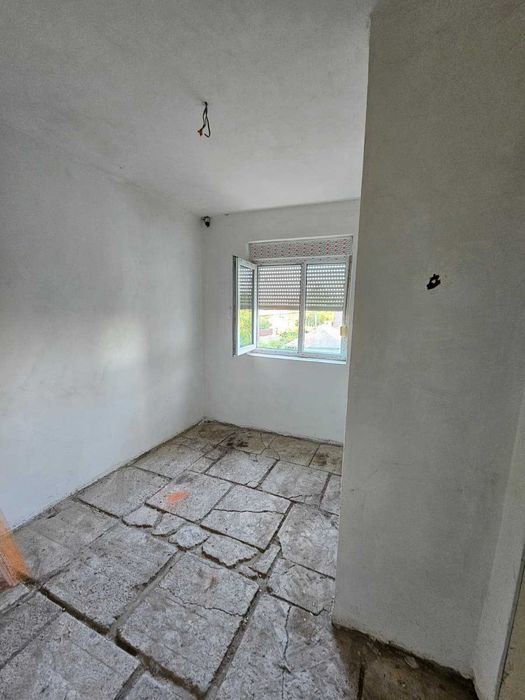 Vând apartament in Darabani, BT, central, 2 camere, etaj 1