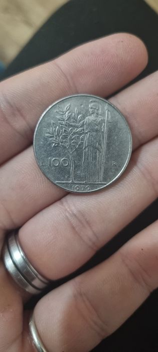 Vând monede de colectie străine sau din romania