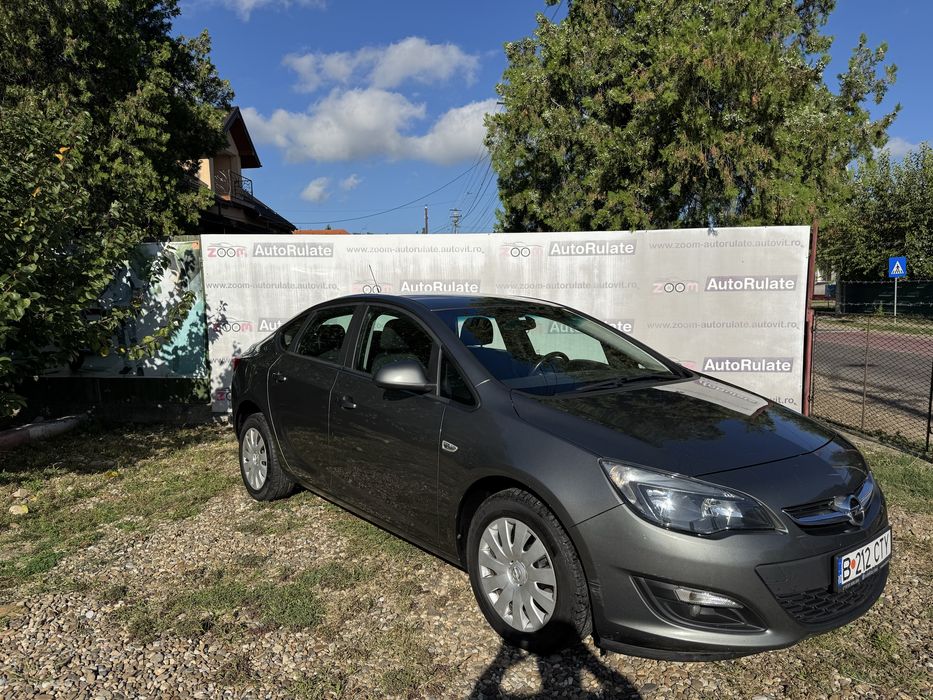 OPEL ASTRA sedan notchback 2019 1,4 benzina turbo RATE FiXE AVANS 0%