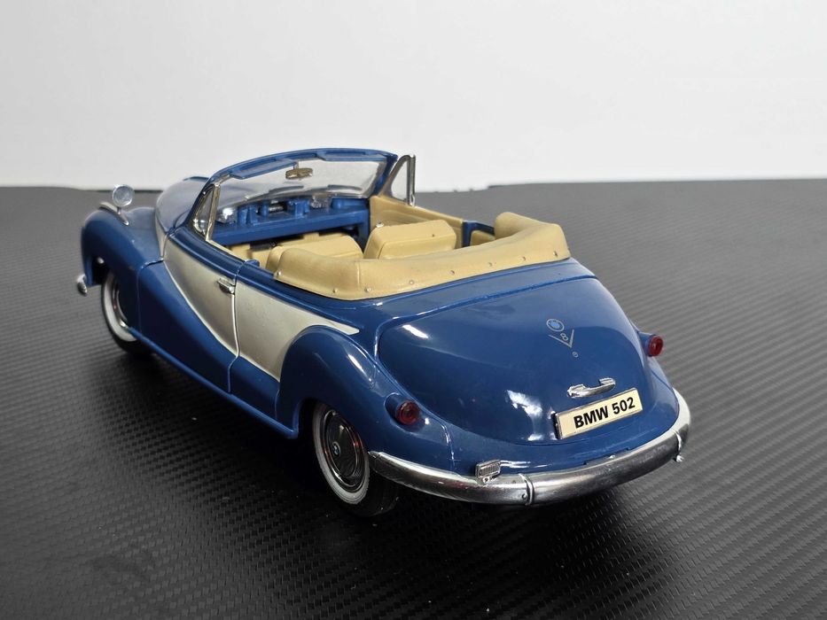 Macheta Auto 1/18 Maisto BMW 502 1955