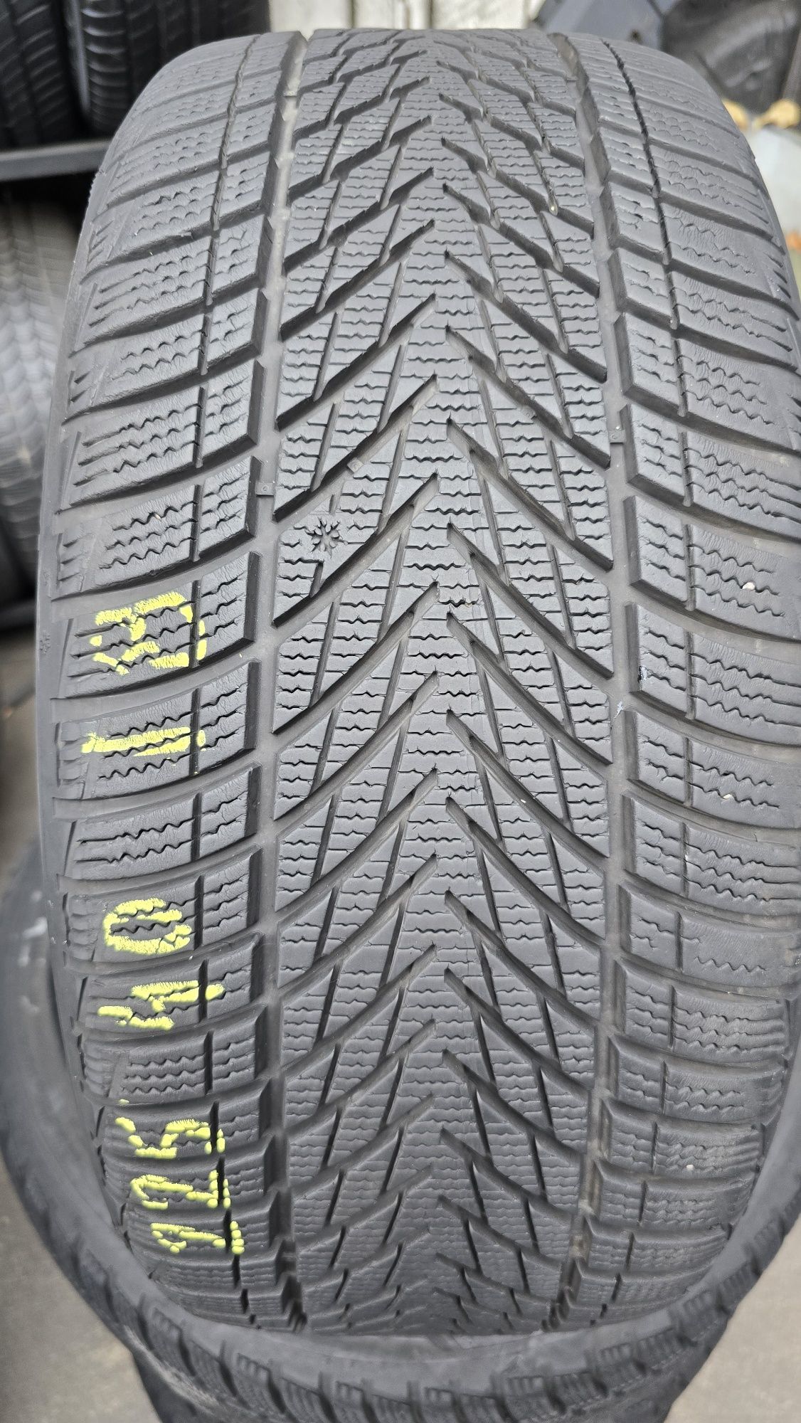 4 anvelope iarnă Goodyear 225/40/18 dot 2023