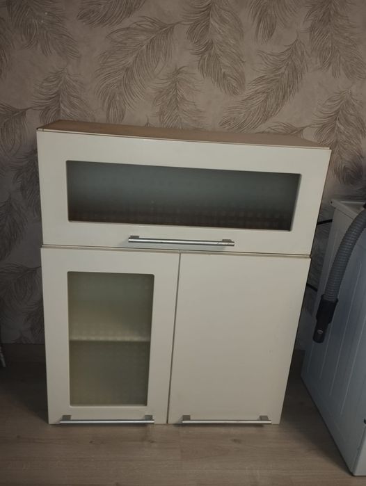 Продам кухонные шкафы.