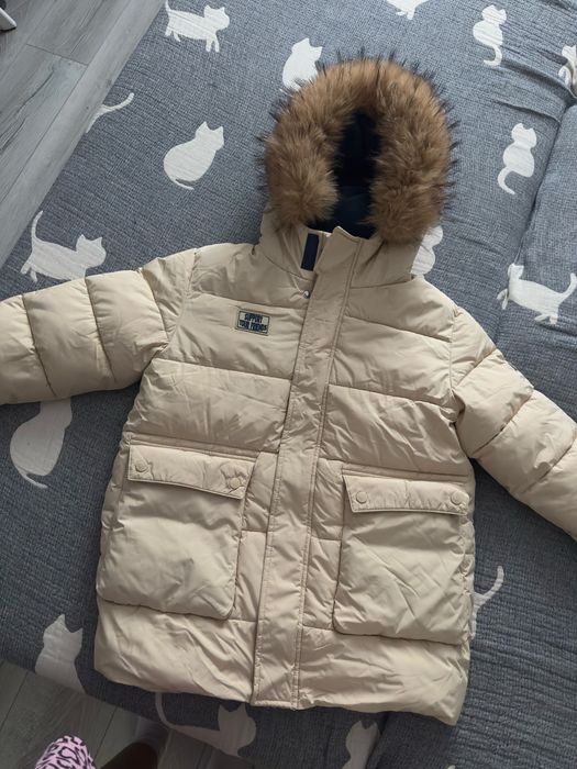 Продам детский пуховик