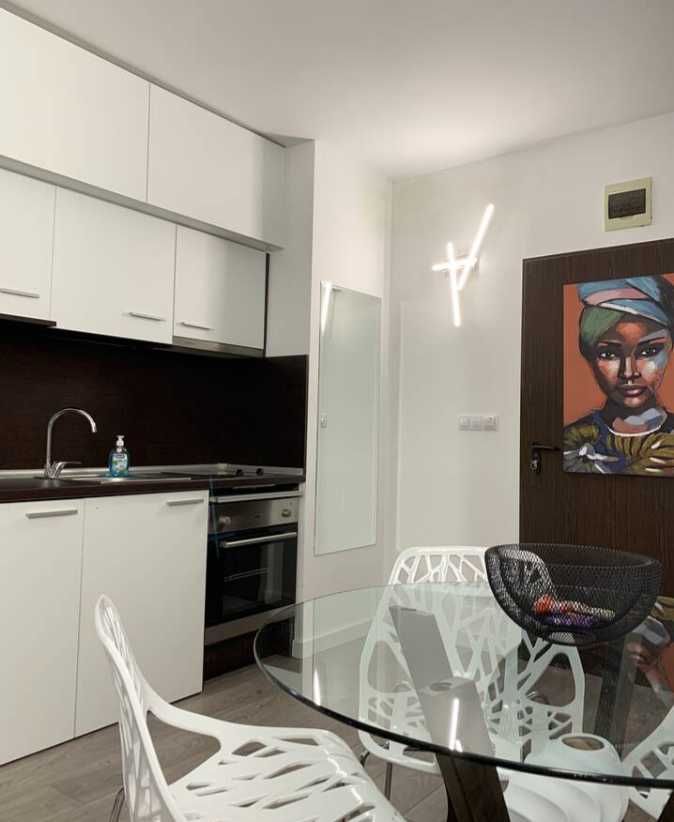 Дава се под наем Двустаен апартамент в Бургас, Сарафово - 50 кв.м за 350 € - Снимка #2
