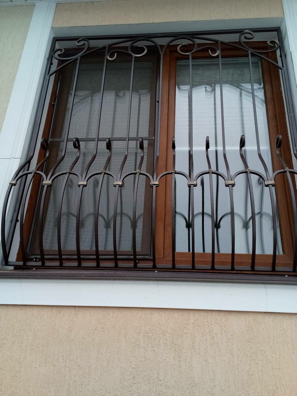 Решетка на окна и балкона