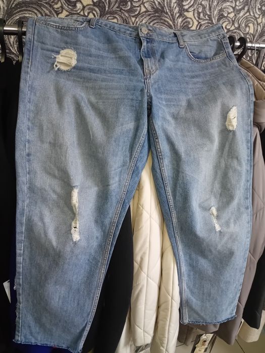 Продам джинсы стильные