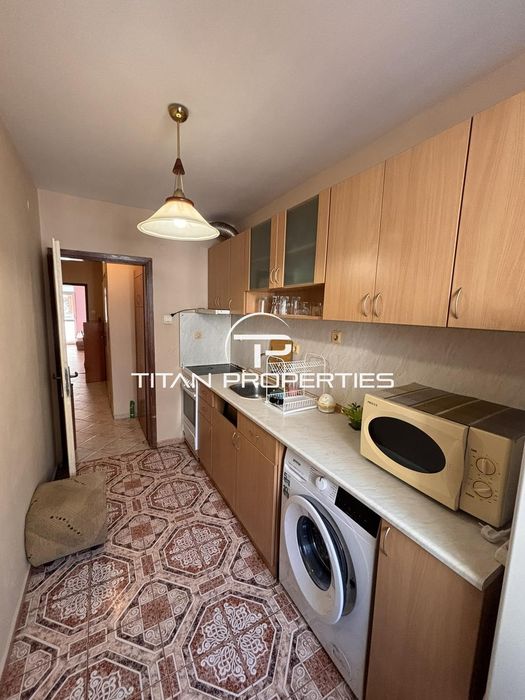 Дава се под наем Едностаен апартамент в Бургас, Възраждане - 43 кв.м за 255 € - Снимка #3