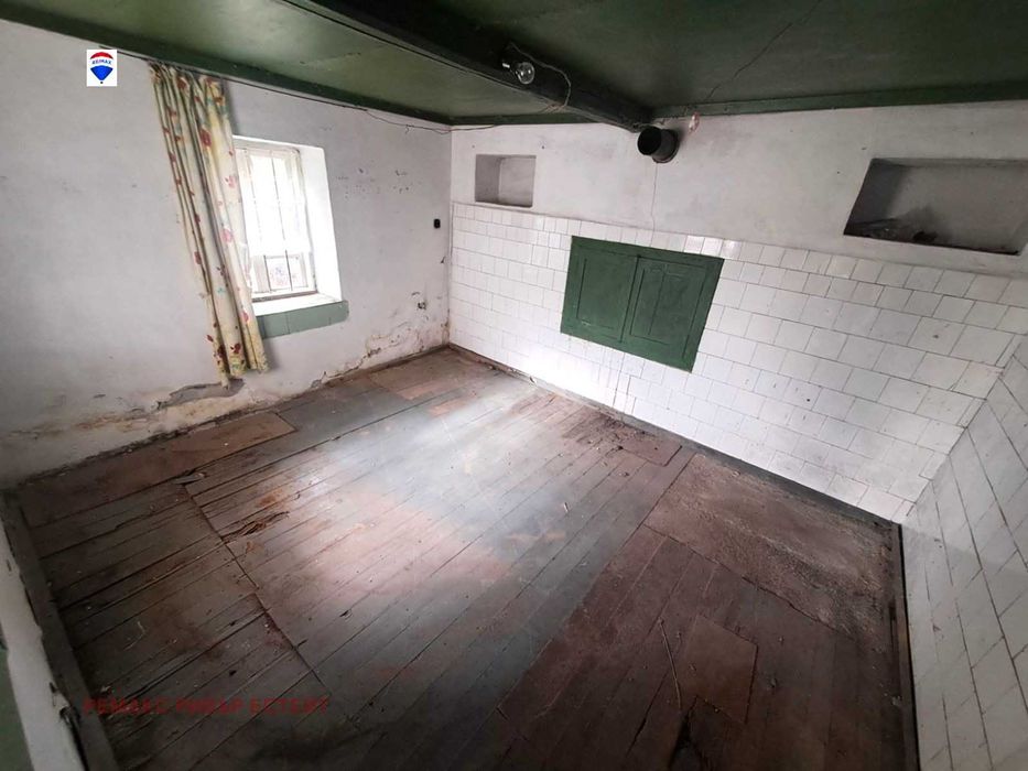 Селска къща за продажба с. Тетово