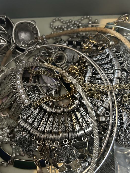 Vand lot bijuterii vintage