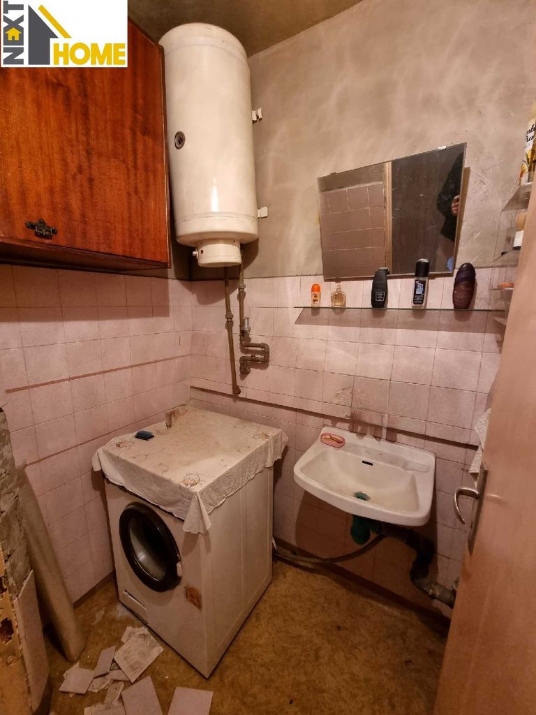 Продава се Тристаен апартамент в Асеновград - 89 кв.м за 843 €/кв.м - Снимка #4