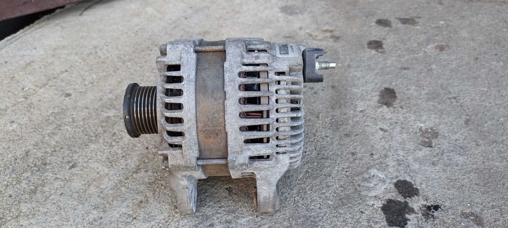 Alternator Opel Vivaro Renault Trafic Megane Scenic 1.6dci 2016-2022