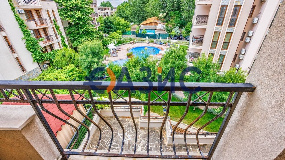 Продава се Едностаен апартамент в к.к. Слънчев бряг - 29 кв.м за 1897 €/кв.м - Снимка #5