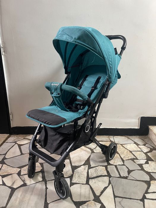 Детска количка. За пътуване и разходки