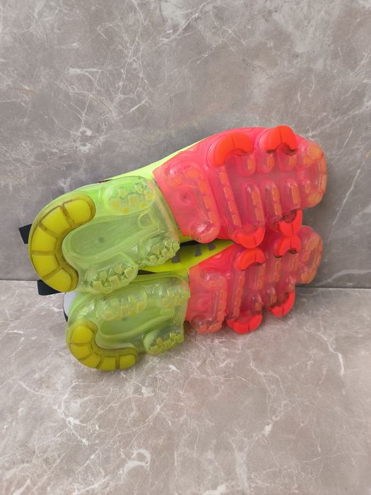 Nike Air VAPORMAX номер 38