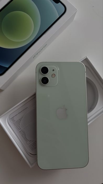 айфон 12 128gb в отлично състояние