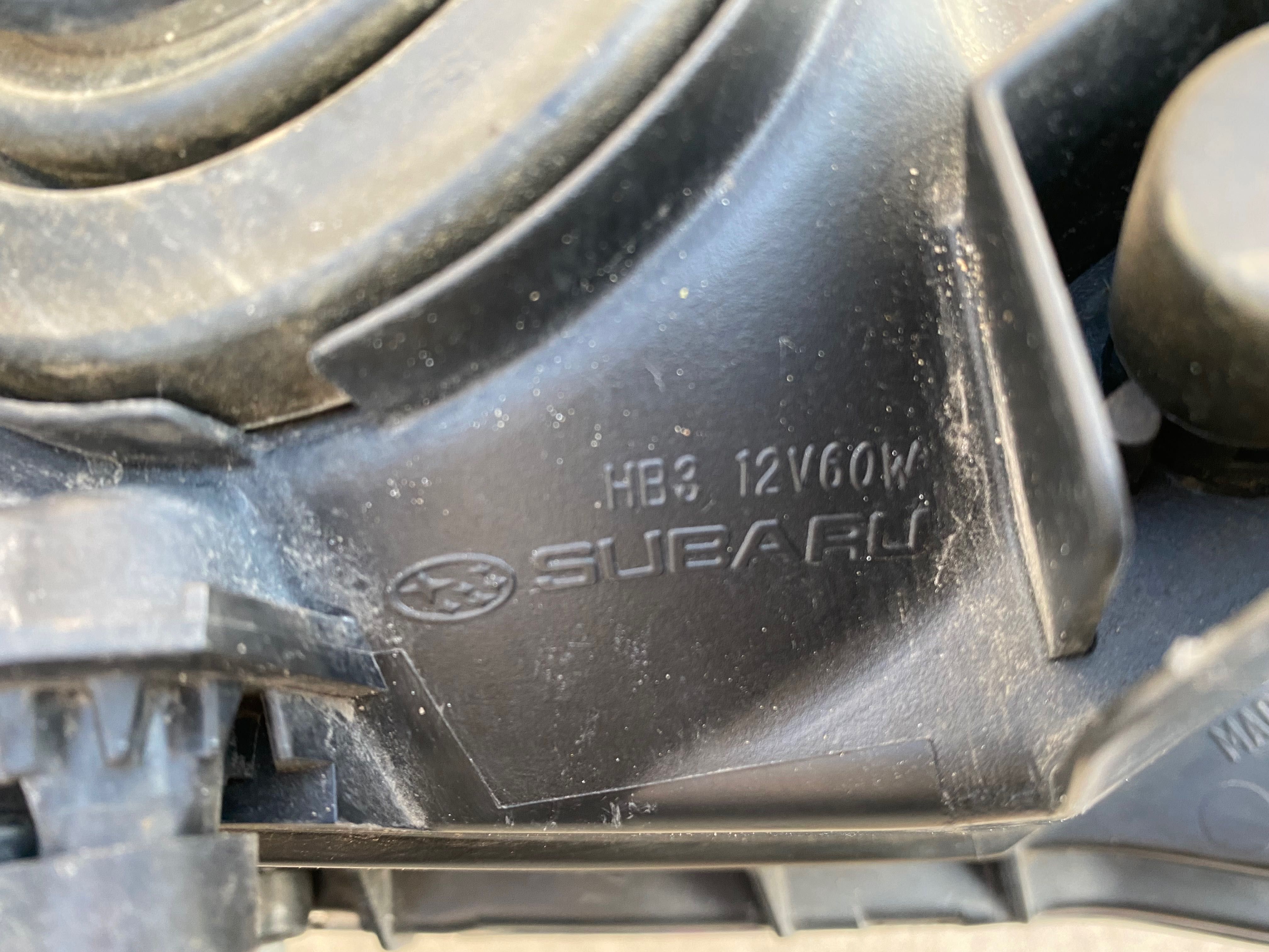 Фар far ляв фарове за Субару Легаси Subaru Legacy Koito 100 20061