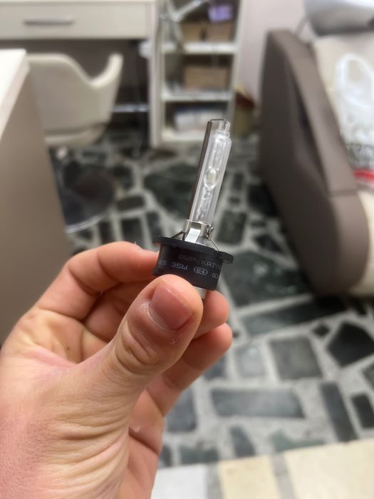 Крушка за къси светлини-OSRAM Xenon