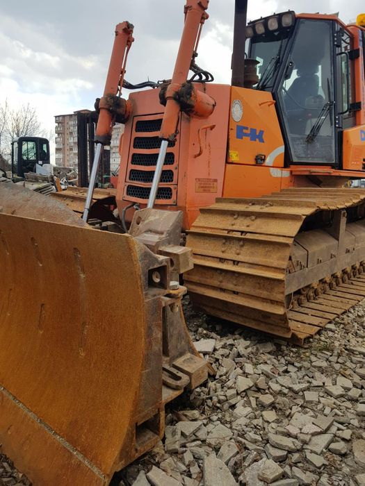 Inchiriere buldoexcavator Bobcat miniexcavator buldozer compactor