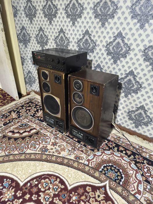 Срочно продаётся колонка s-90 вместо усилителя всё рабочий