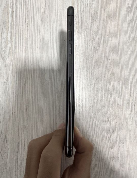 iPhone Xs Max Sotiladi