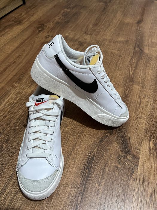 Дамски кецове NIKE