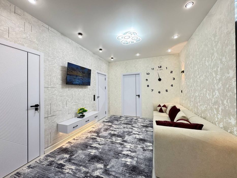 Чиланзар 2 2/4/4, балкон 1,5х3, евро, мебель и техника