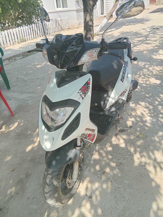 Vand scuter 50 stare perfect