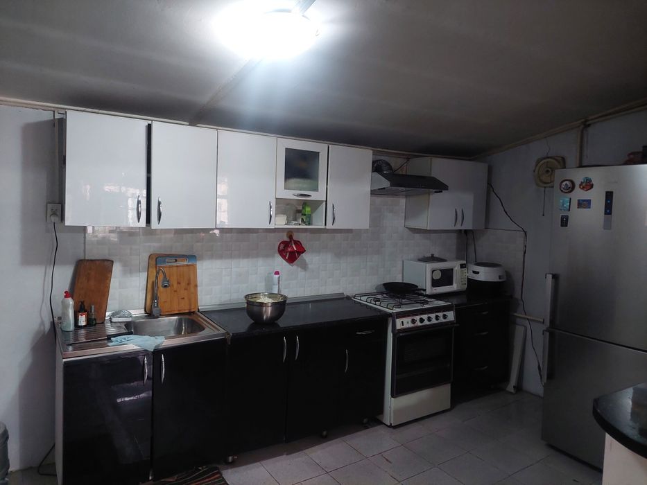 Старые Сергели 4,6 соток 3 ком. Цена 65000 у.е