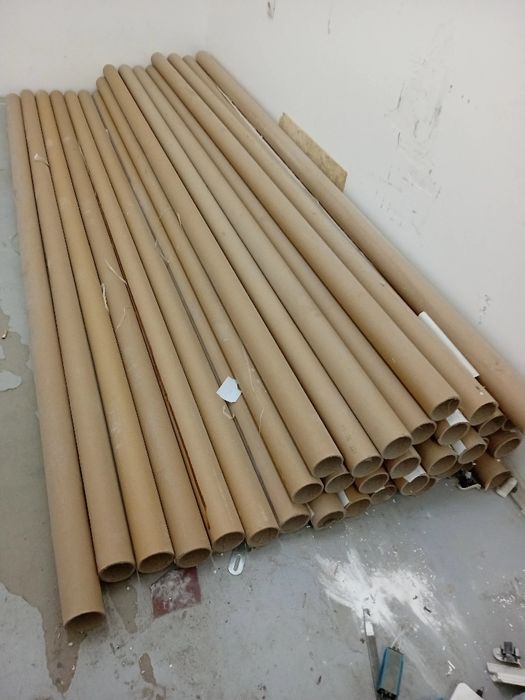 Трубы картонные из под баннерного полотна.отдам бесплатно.