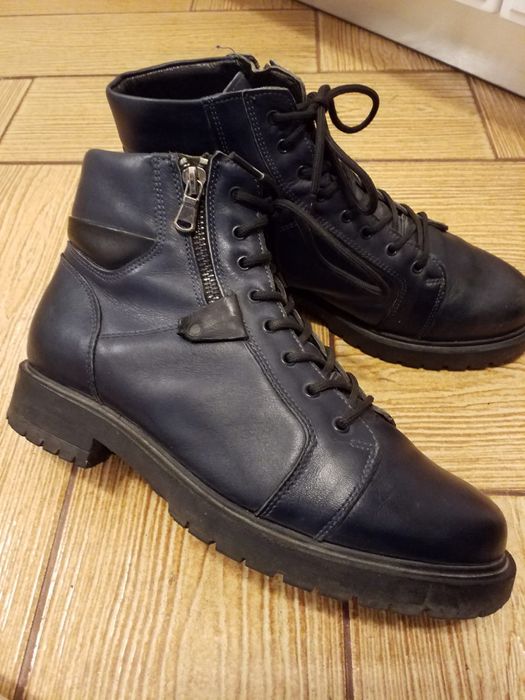 Ghete piele naturala mărime 38.