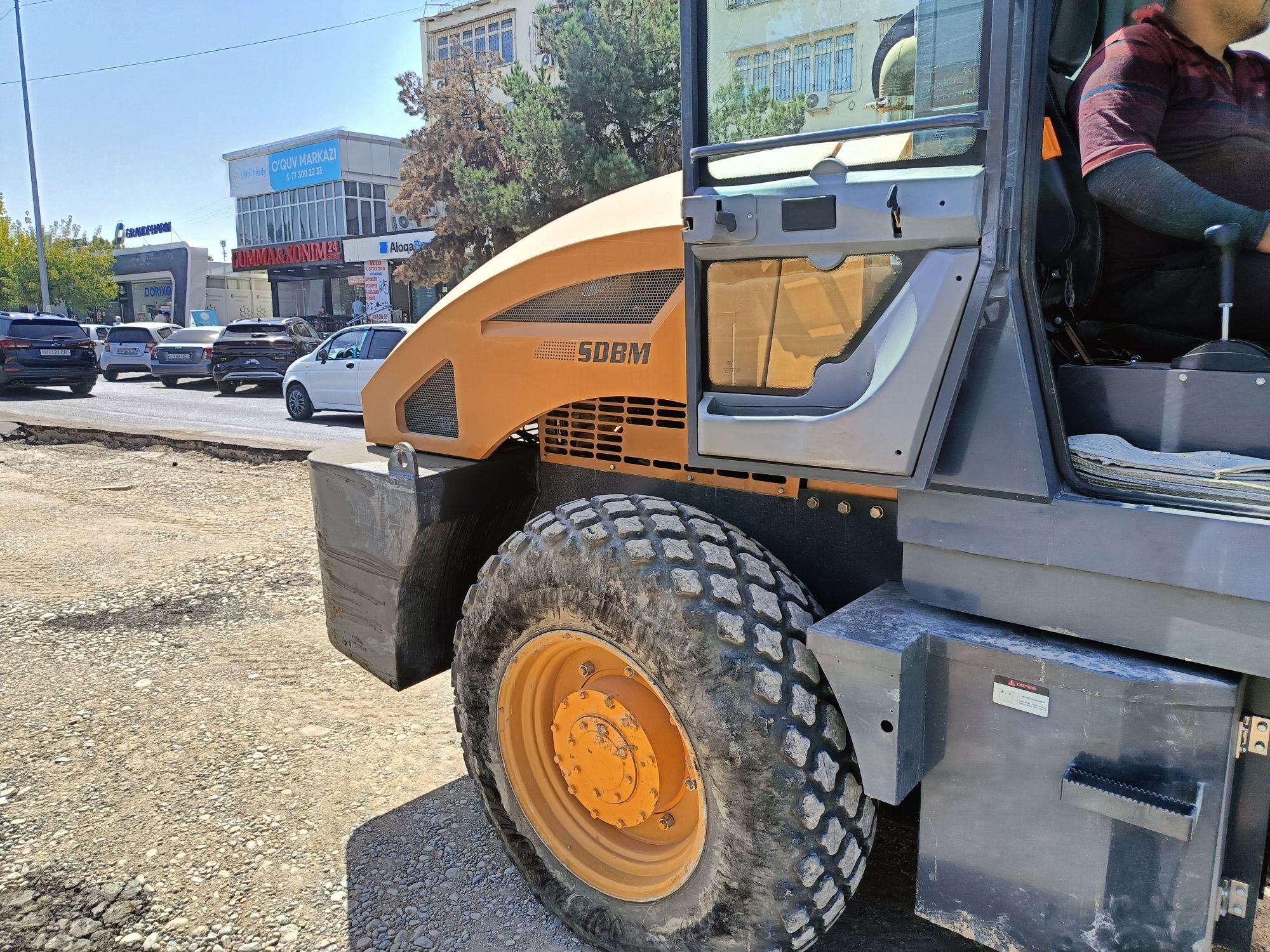 КАТОК АРЕНДА 10тонна вибро каток