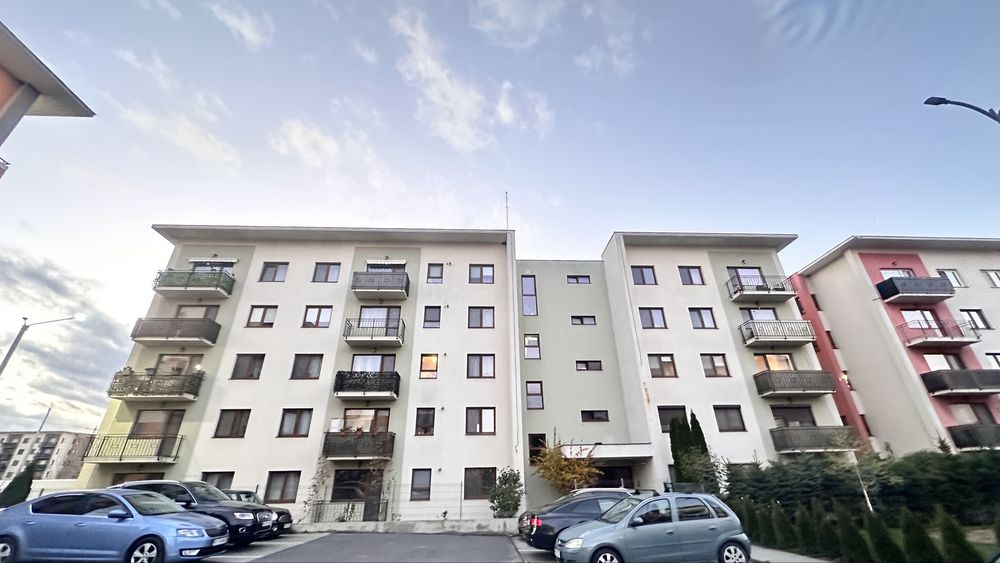 Particular apartament 2 camere bloc nou Mall Coresi 117500