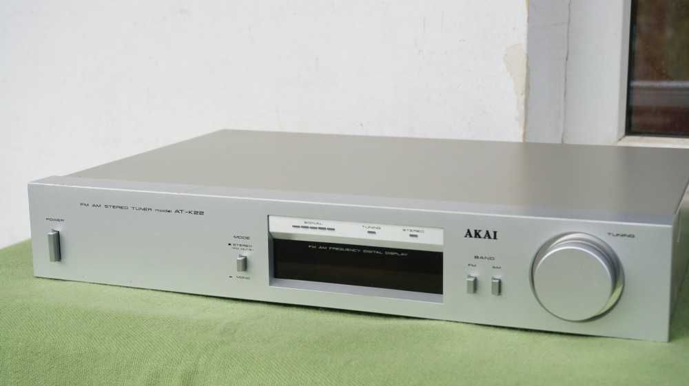 Tuner analog vintage AKAI AT-K22