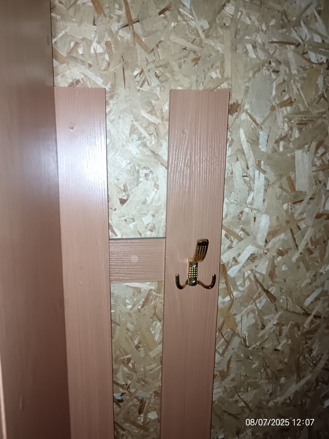 Продам прихожую б/у